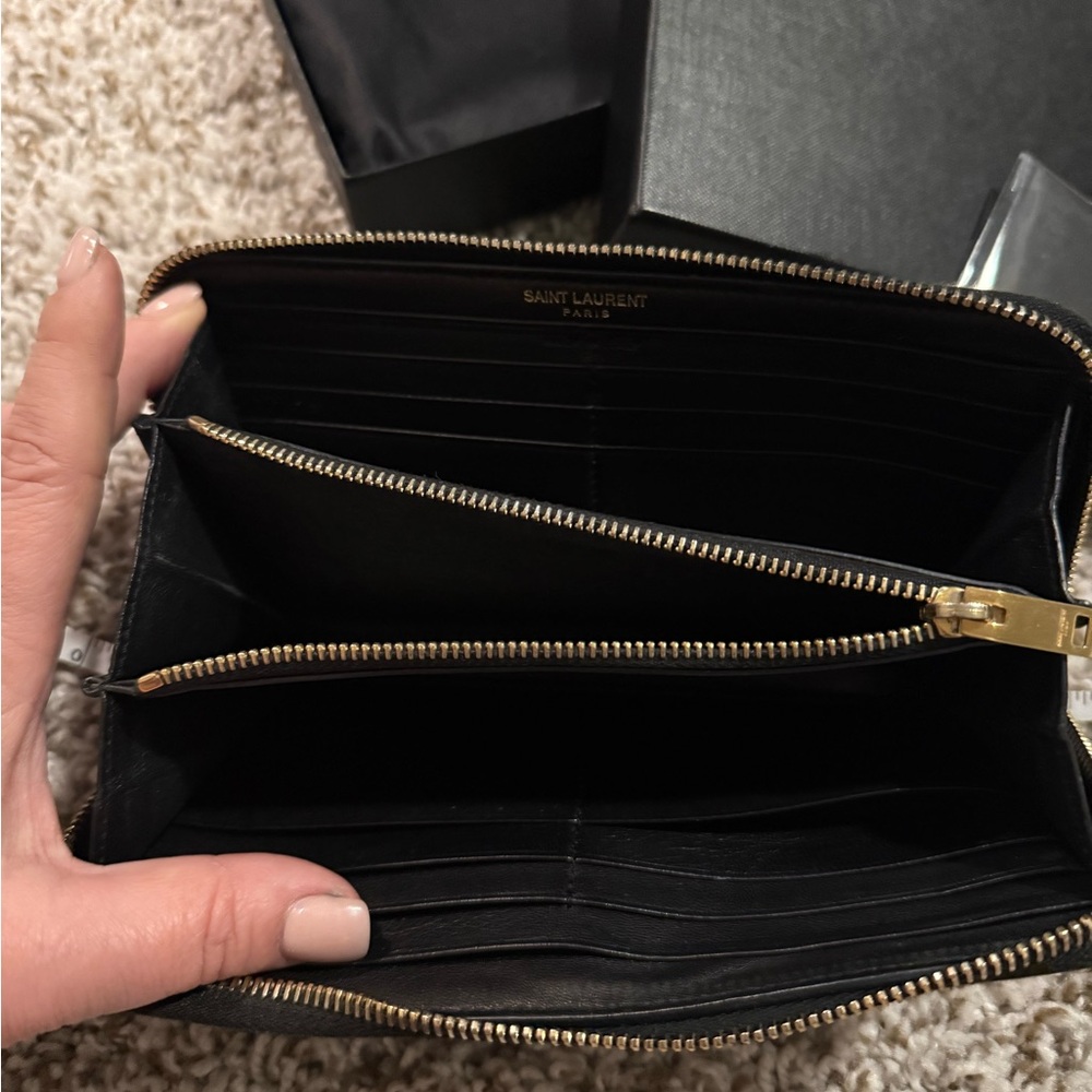 EUC Saint Laurent Black Wallet with Red Lipstick Print - Picture 2 of 4
